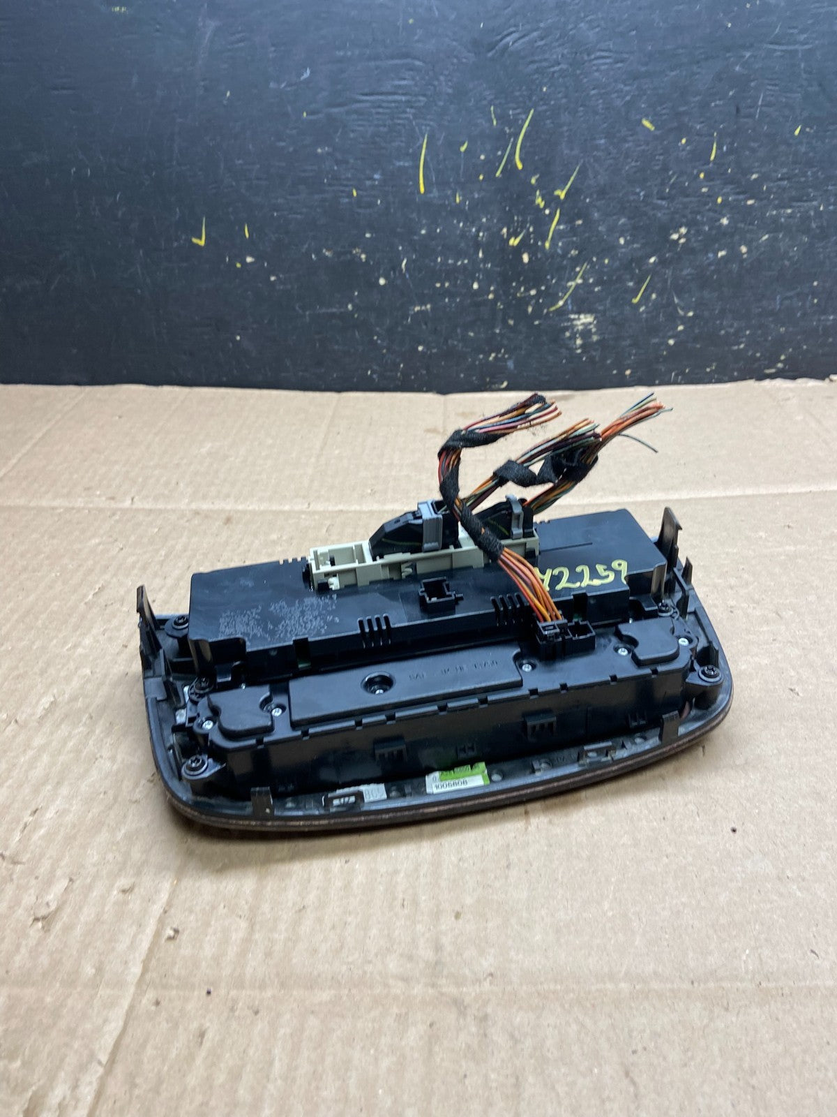 2006 to 2008 Mercedes W251 R350 AC Temp Heater Climate Control OEM Y2259 DG5