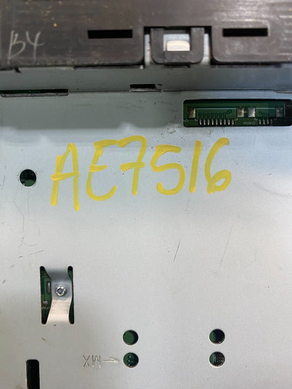 2014 to 2015 Hyundai Sonata Radio Navigation Screen Display AE7516 DG7