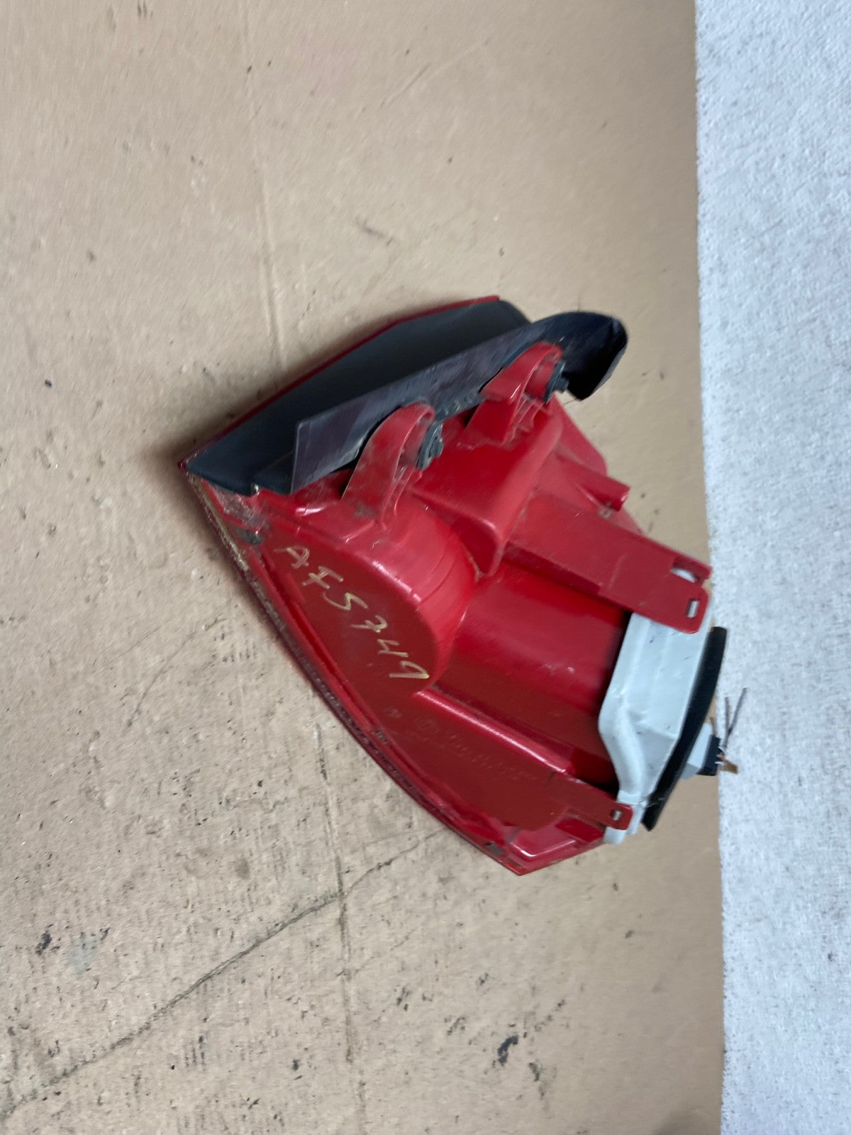 2012 to 2015 Volkswagen Passat Left Driver Lh Side Tail light AF5749 LK4