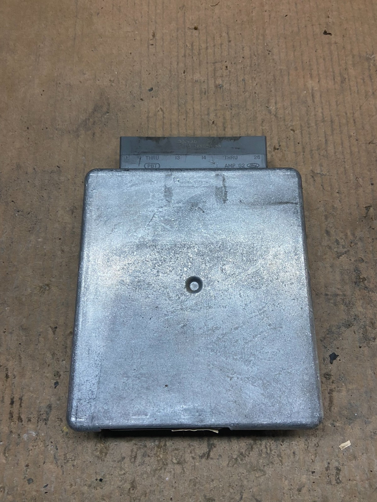 2002 Ford E-Series Van 4.2L Engine Control Module 3c2a-12a650-sb H6498 PS0