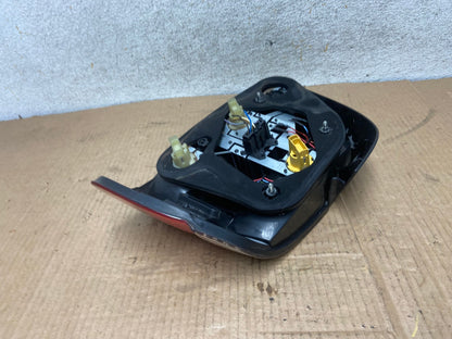 2001- 2003 BMW 5 Series E39 530i Left Driver LH Tail Light AI7050 LK3