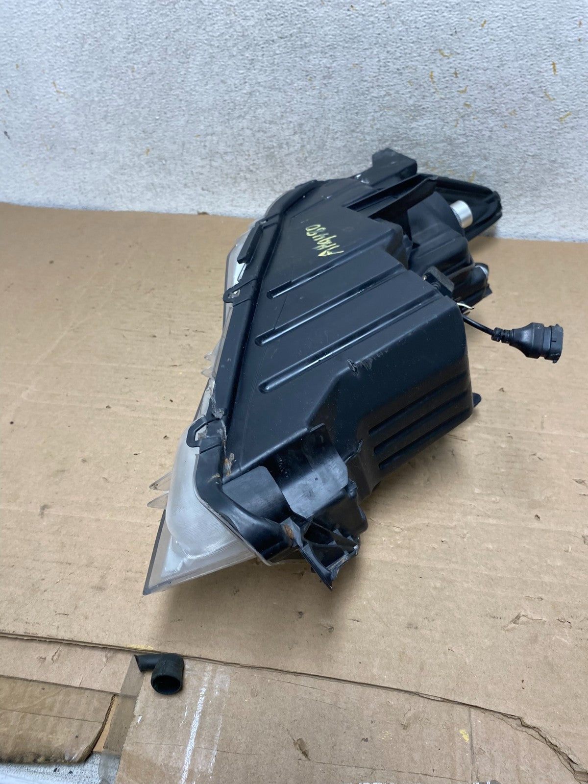 2015 2016 2017 Toyota Camry Left Driver LH Side Halogen Headlight AH9480 DW8