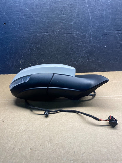 2009 to 2018 Volkswagen Tiguan Right Passenger View Door Mirror af7874 DG3