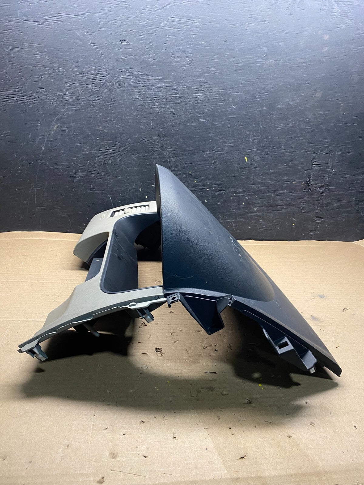 2007 - 2015 Mazda CX-9 Speedometer Instrument Cluster Gauges Bezel Trim L2332 DG1