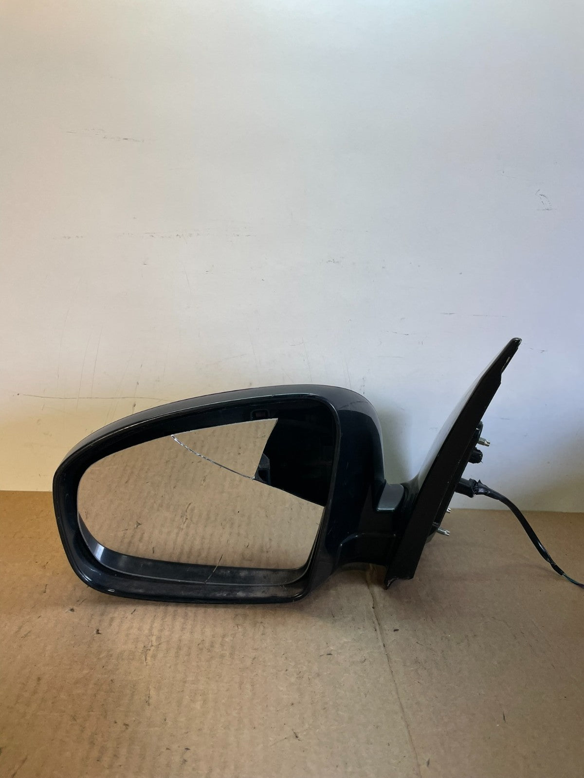 2009 to 2014 Nissan Murano Left Driver LH Side View Door Mirror AH6261 DW10