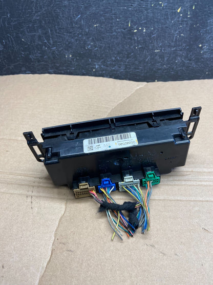 2007-2011 GMC Yukon Tahoe Manual Climate Temperature Temp Control AF1762 DG4