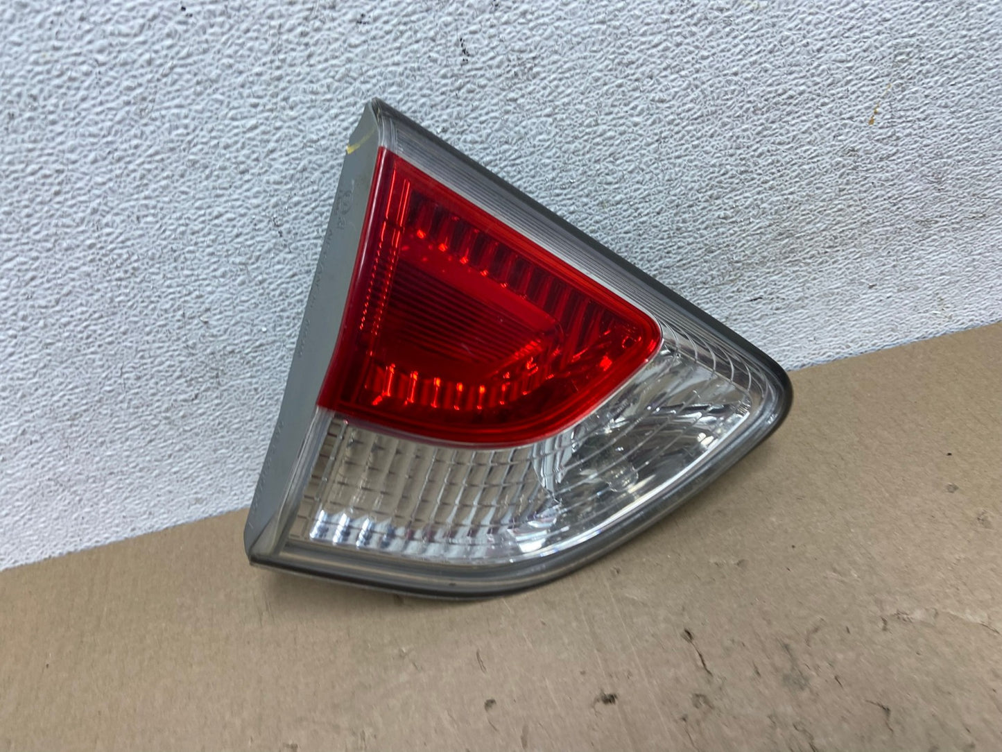 2013 to 2016 Nissan Pathfinder Left Driver Inner Tail light AE9819 LK0