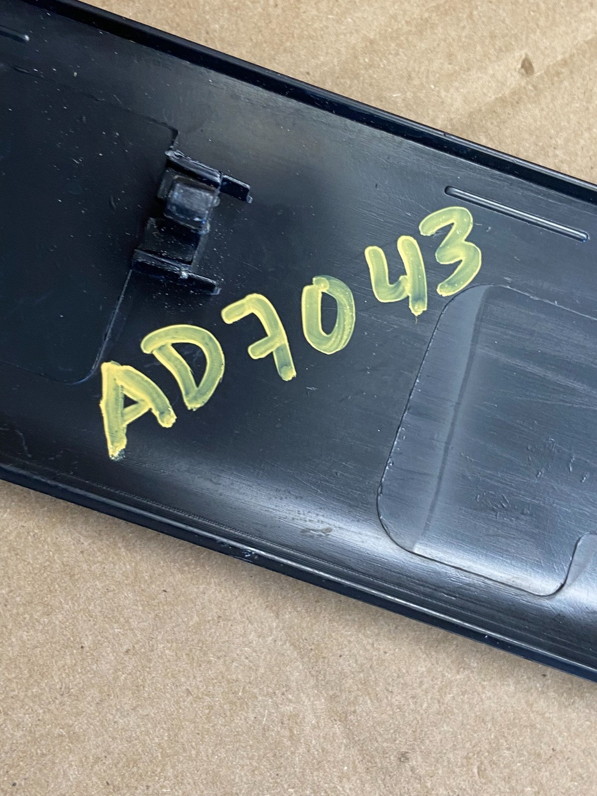 2012 to 2015 Volkswagen Passat Radio Dashboard Bezel Trim Cover ad7043 DG4