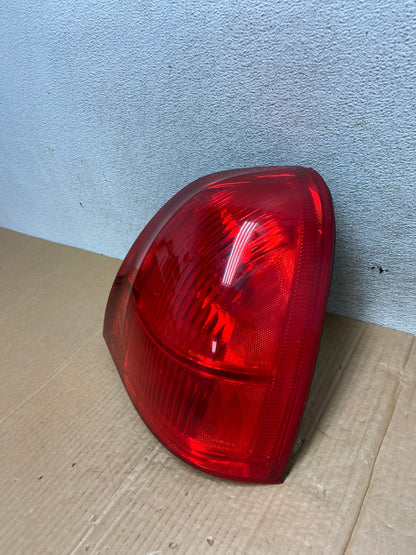2003 to 2011 Lincoln Town Car Right Passenger Rh Tail Light AI5771 LK1