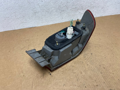 1997 - 1999 Toyota Camry Tail Light Right Passenger Rh Side AD4765 LK3