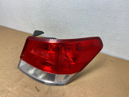 2010 to 2014 Subaru Legacy Right Passenger Rh Side Tail Light AD1197 LK1