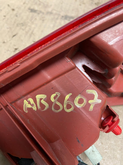 2008-2012 Infiniti Ex35 Right Passenger Tail Light Inner OEM AB8607 DW6