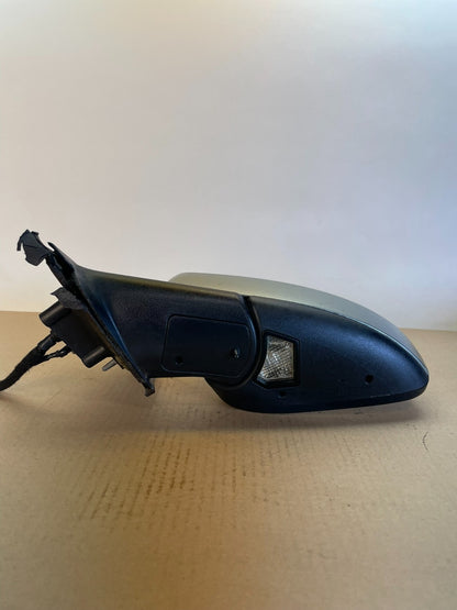 2004 - 2006 Volvo S60 Left Driver LH Front Door View Mirror AI3987 DW3