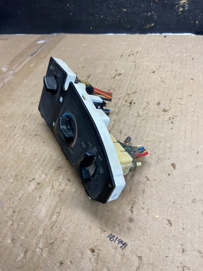2009-2014 Ford Van Econoline E150 E250 A/C Heater Climate Control ab5479 DG2