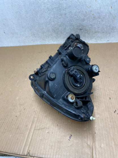 2001 to 2005 Lexus GS430 Gs300 Right Passenger Headlight Halogen AI6520 DW5