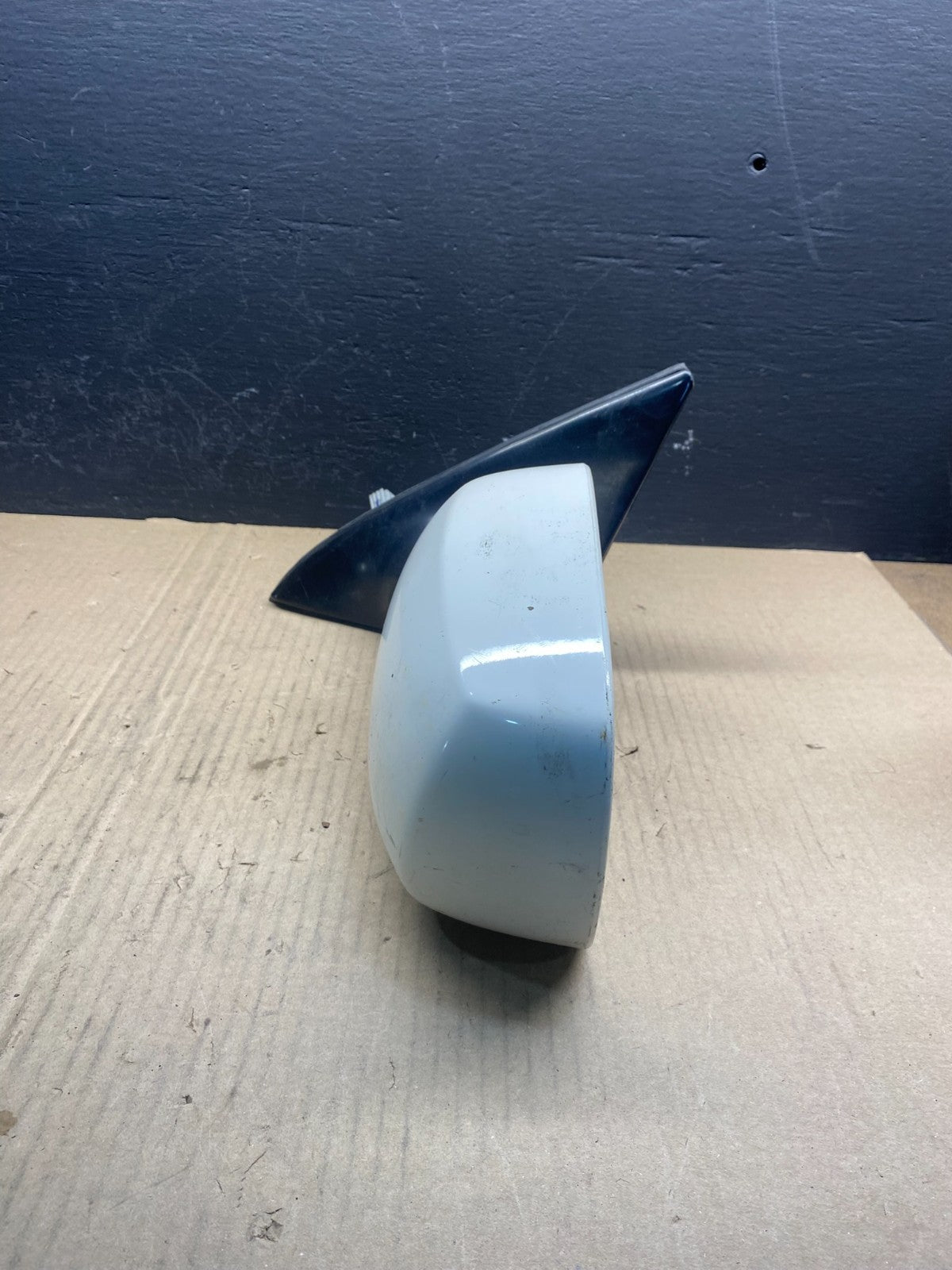 2006 to 2007 Buick Lucerne Left Driver LH Side View Door Mirror OEM AC2402 MS10