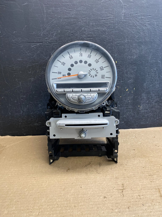 2007 - 2010 Mini Cooper Speedometer Cluster Gauge AH3880 DG0