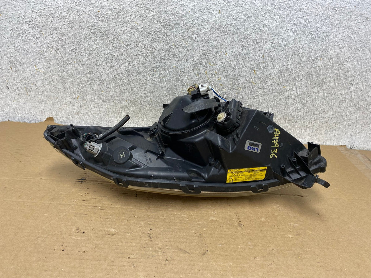 2006-2009 Toyota Prius Right Passenger Rh Side Headlight Xenon HID TYC AH7936 LK6