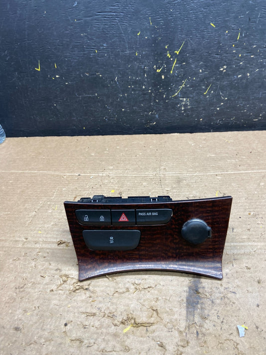 2013-2015 Chevrolet Malibu Center Console Dash Hazzard Switch Lighter W9799 DG0