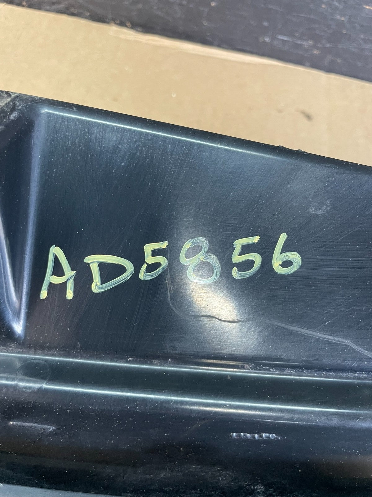2007 to 2014 GMC Yukon Front Upper Grille Grill AD5856 DW5