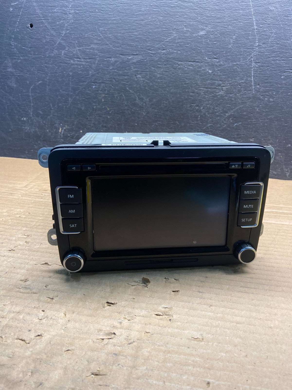 2009 to 2012 Volkswagen CC Radio CD Player Screen AM/FM AE4520 DG0