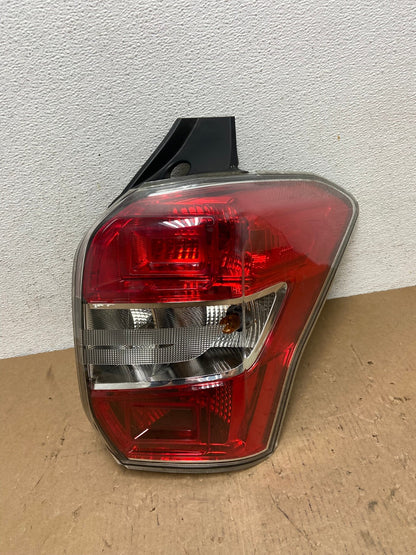 2014-2016 Subaru Forester Right Passenger Rh Side Tail Light AD8053 LK0