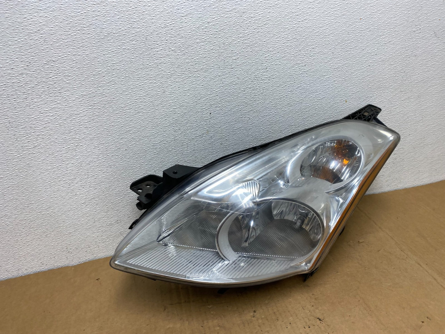 Sedan 2010 2011 2012 Nissan Altima Left Driver Side Headlight AC8461 DW2