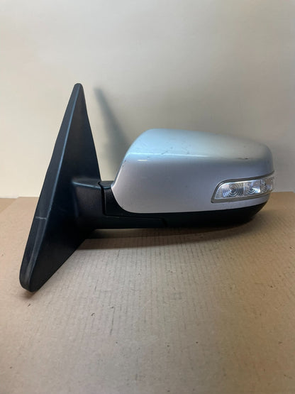2011 - 2015 Kia Sorento Left Driver Lh Side Door Mirror Turn Signal Oe AI8743 DG0