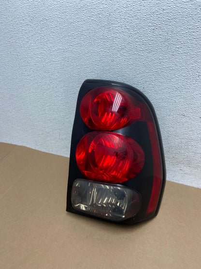 2002 to 2009 Chevrolet Trailblazer Right Passenger Rh Tail Light AD6386 LK0
