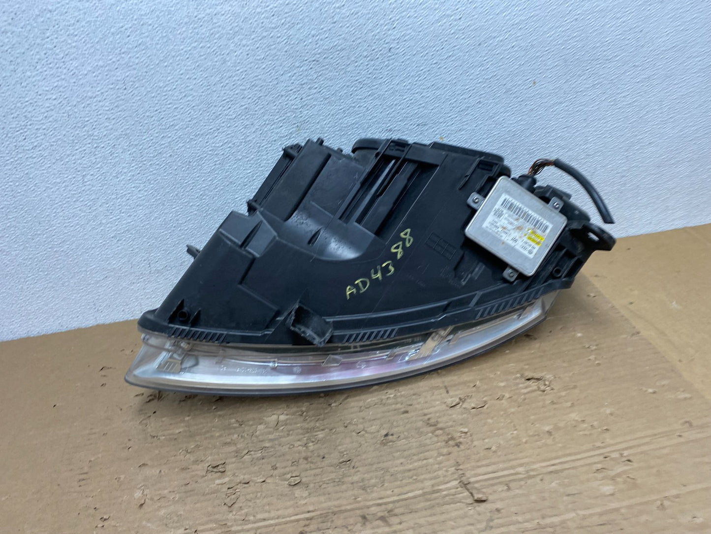 2009-2011 Audi A6 Right Passenger RH Side Headlight Xenon HID AD4388 DW6