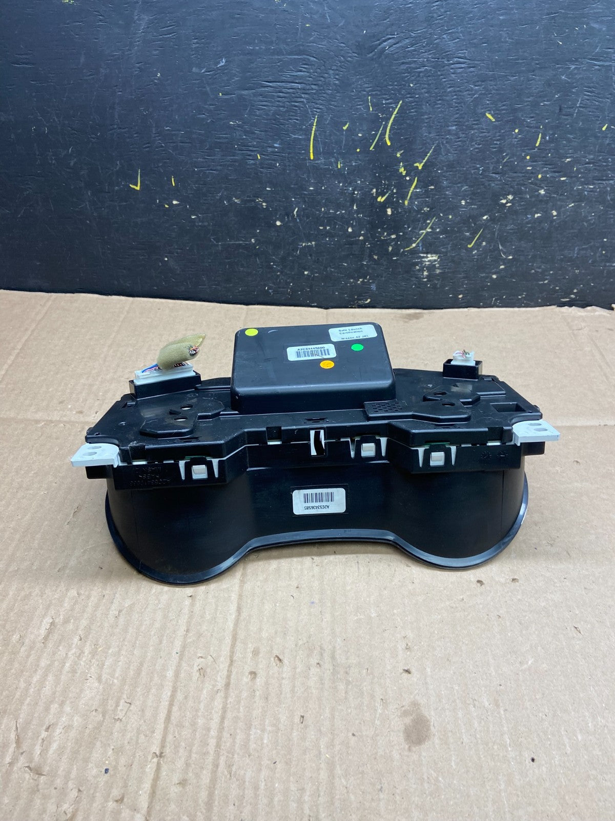 2013 Nissan Pathfinder Speedometer Cluster Gauge OEM  y2228 DG4