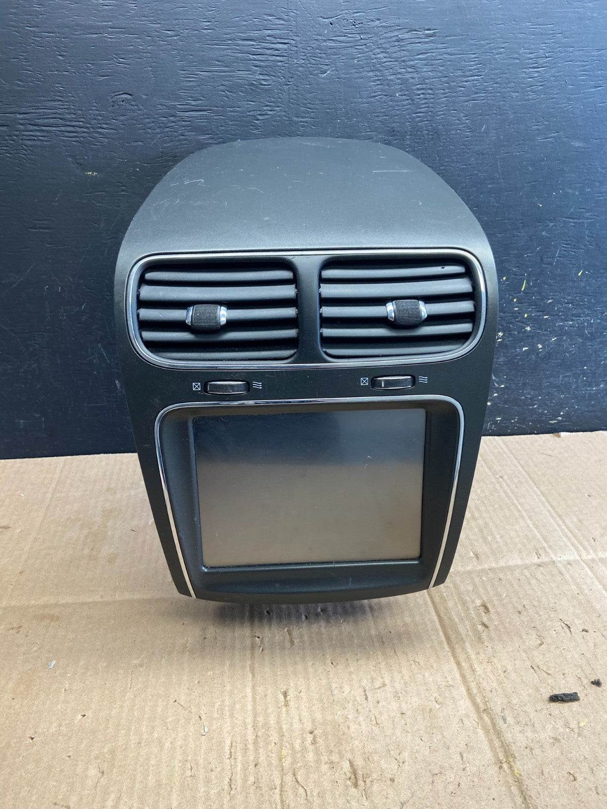 2011 to 2019 Dodge Journey 8.4 Radio Display Screen Air Vents AA8084 DG0