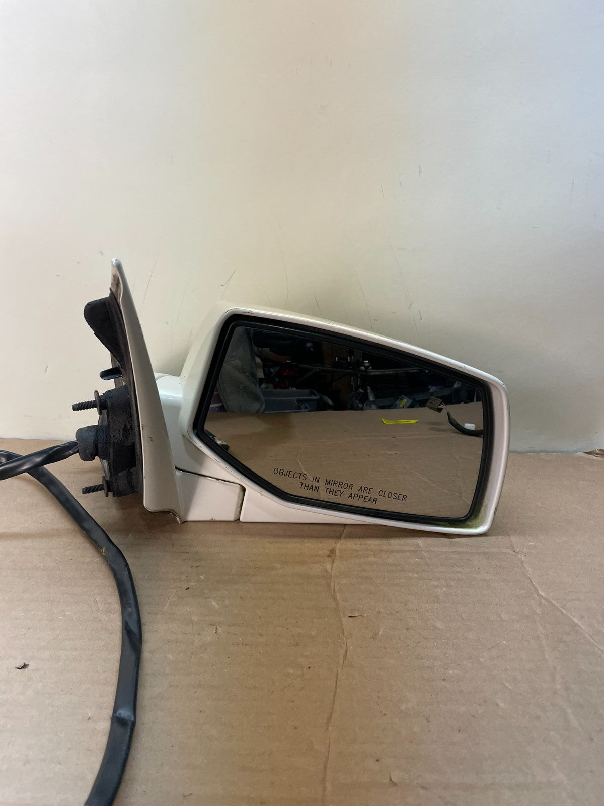 2004 to 2009 Cadillac SRX Right Passenger Rh Side Door Mirror AI0438 DG9