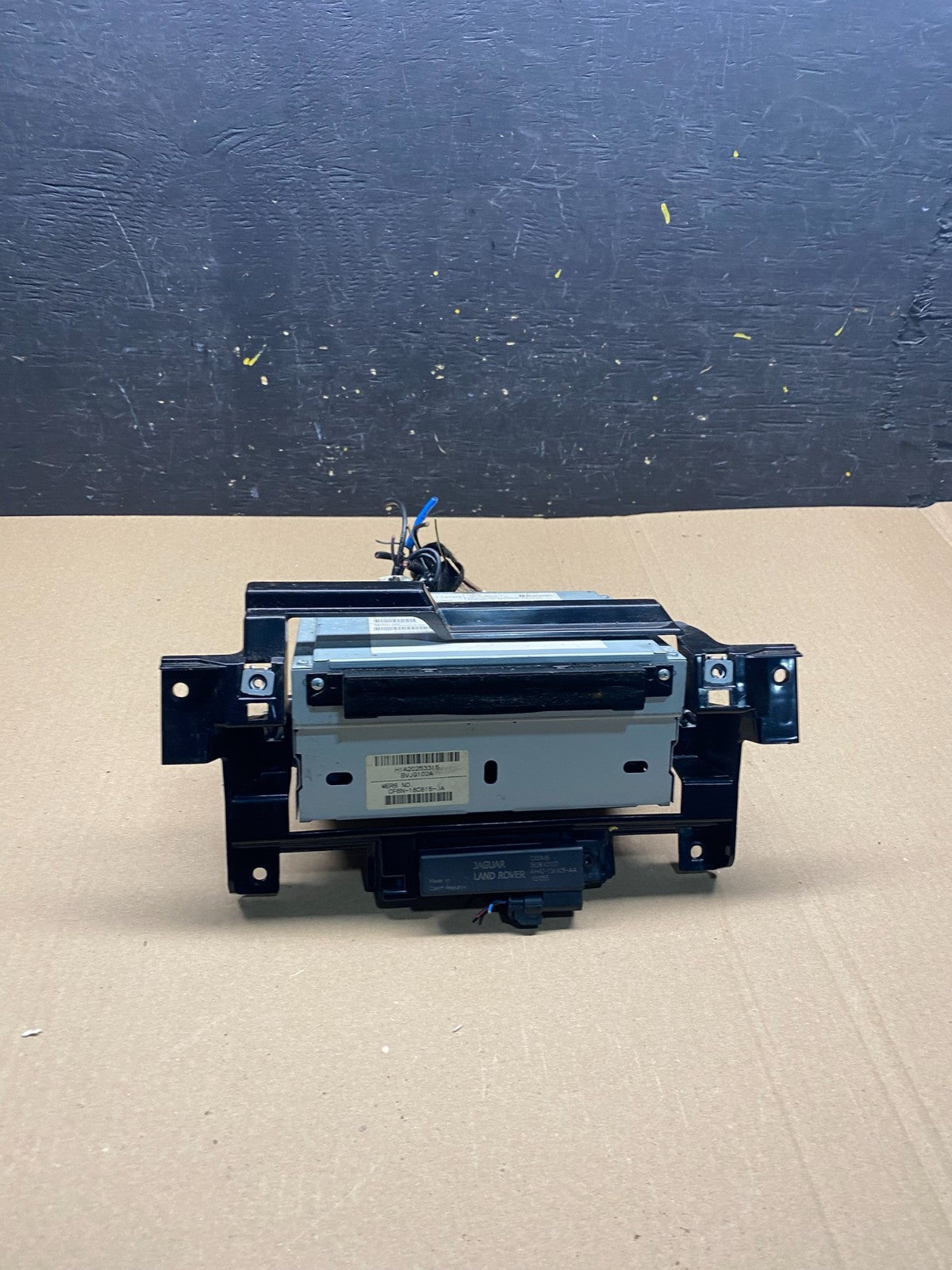 2012 2013 Jaguar XF Radio Receiver CD Player q6872 DG0