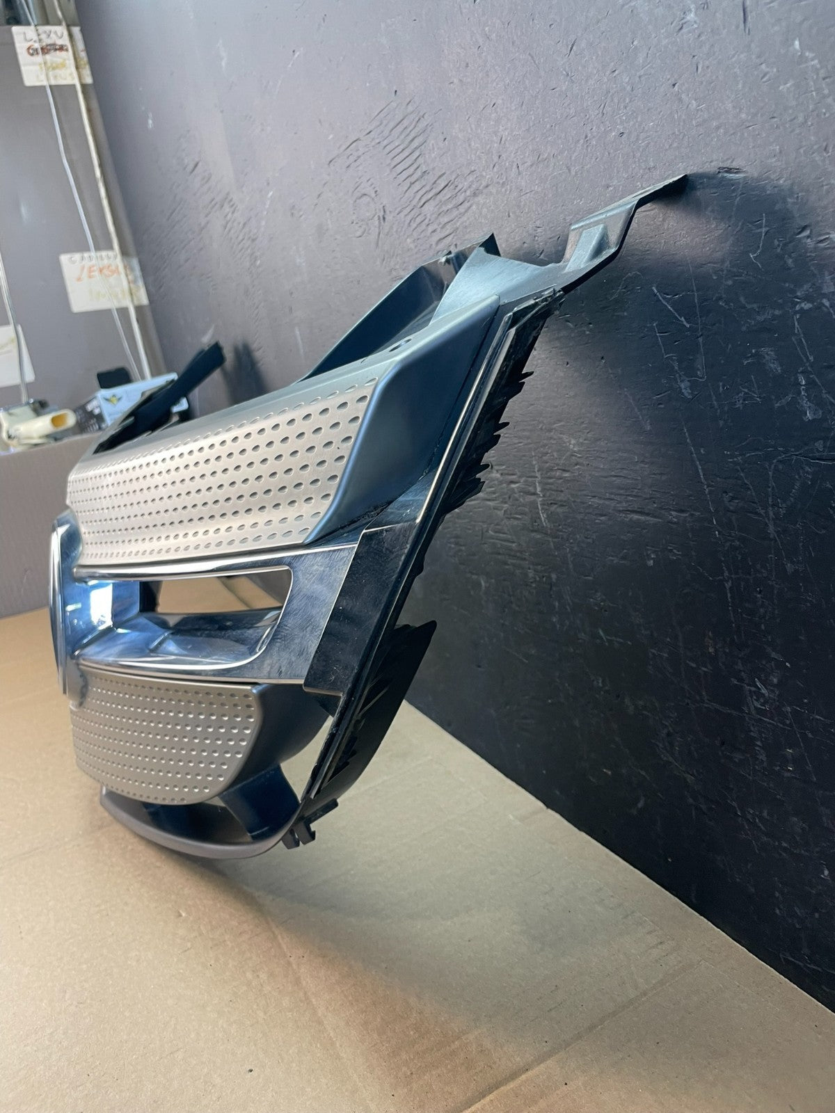 2007 2008 2009 Acura MDX Front Upper Grill Grille Emblem Oem ac2182 DG1