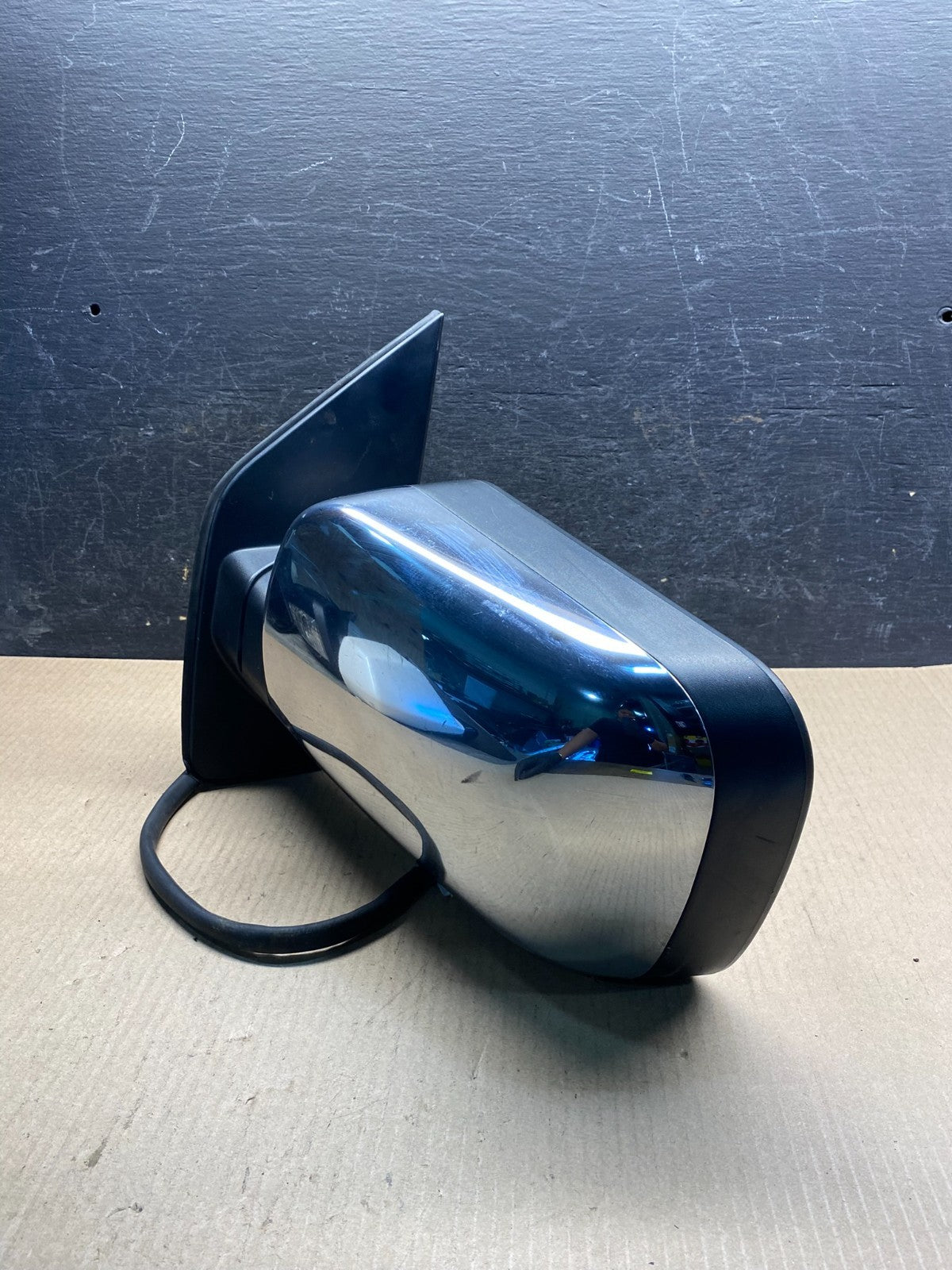 2004 to 2015 Nissan Armada Left Driver LH View Door Heated Mirror AI5356 DW2