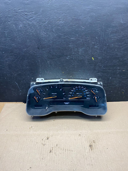 2001 2002 2003 Dodge Durango Speedometer Instrument Cluster Gauge L0320 PS0