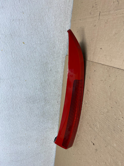 2003 to 2006 Volvo XC90 Left Driver LH Side Upper Tail Light OEM I2525 DW1