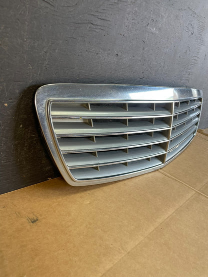 2003 to 2006 Mercedes Benz E-Class Front Upper Grill Grille AE0811 DG2