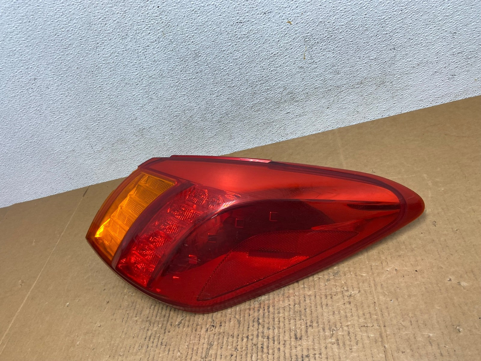 2009 2010 Nissan Murano Right Passenger Rh Side Tail Light AE0193 LK1