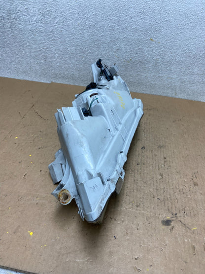 2007 - 2009 Toyota Camry Halogen Right Passenger Headlight Z8072 DW7