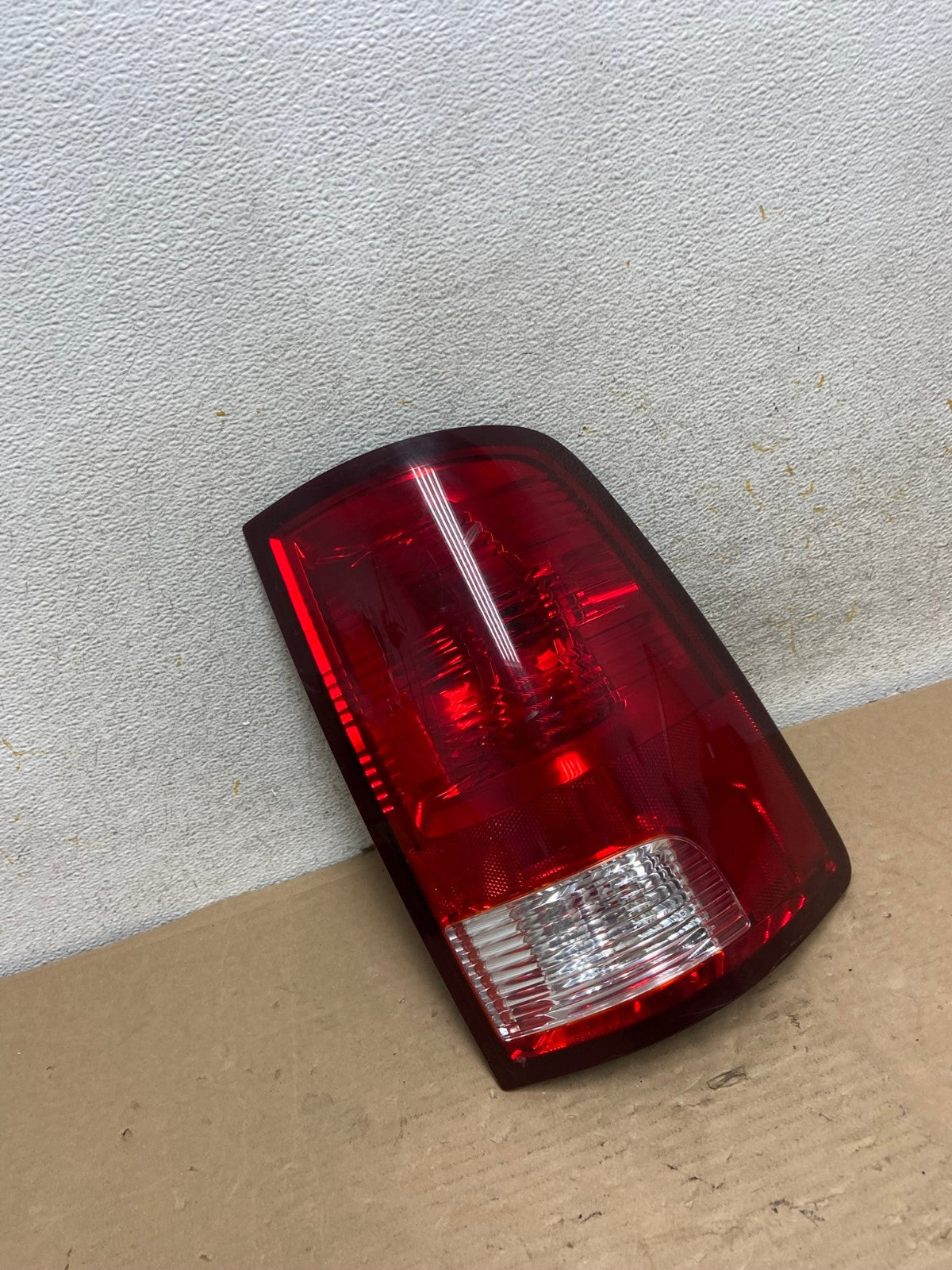 2010 to 2018 Dodge Ram 1500 Right Passenger RH Side Tail Light AH9515 LK2
