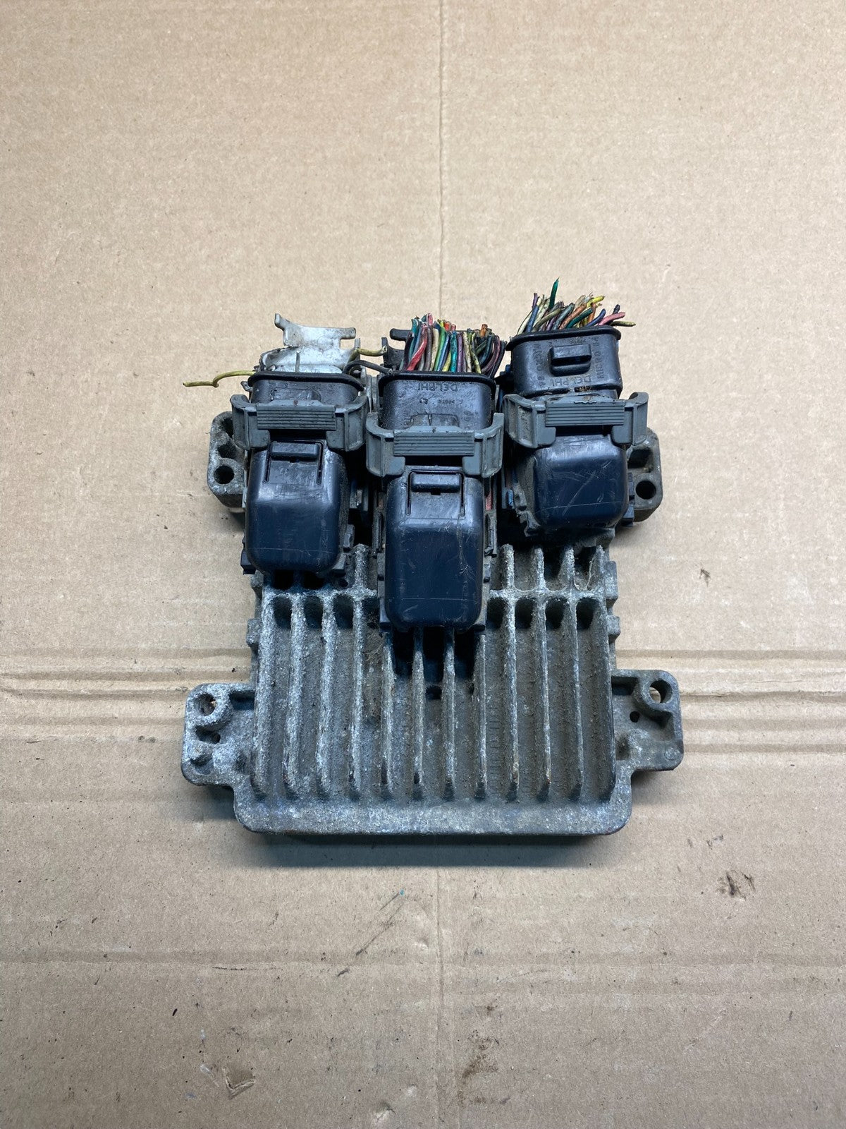 2005 - 2006 GM Engine Computer Control Module ECM PCM ECU 12633842 AE9978 DG0