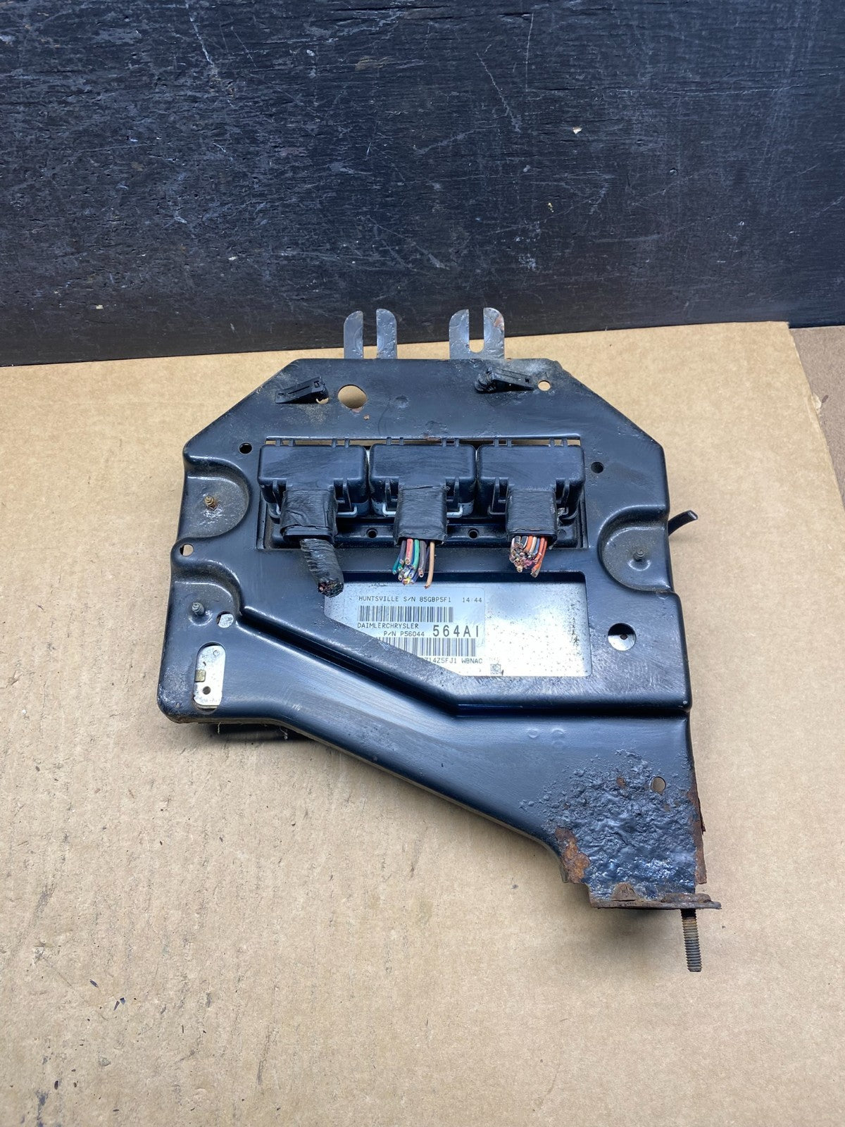 2004 Jeep Grand Cherokee 4.7L ECM ECU Engine Control Computer Modul AH5084 DG0