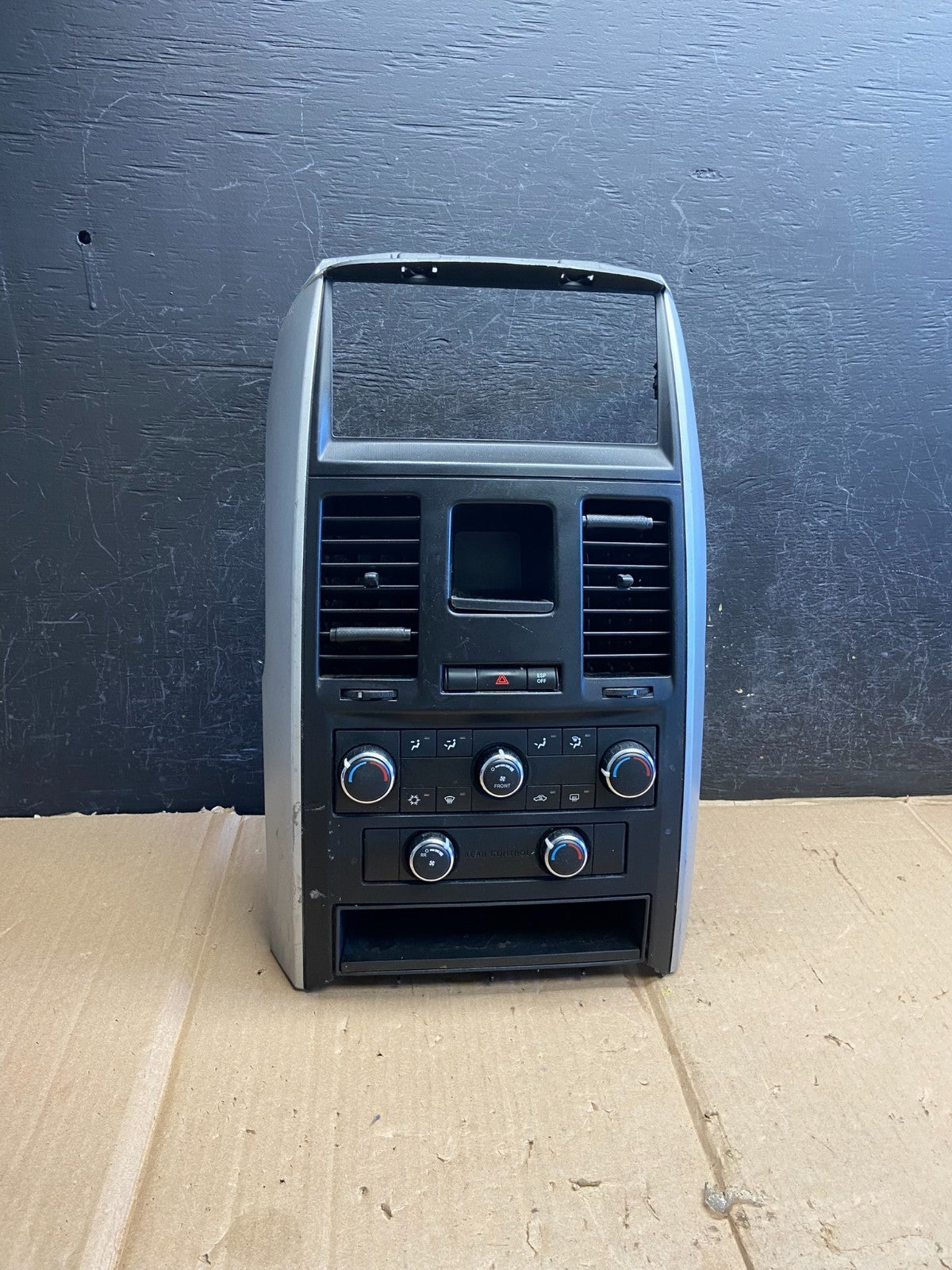2008-2010 Dodge Grand Caravan A/C Climate Control Unit Bezel Trim AH5655 DG0