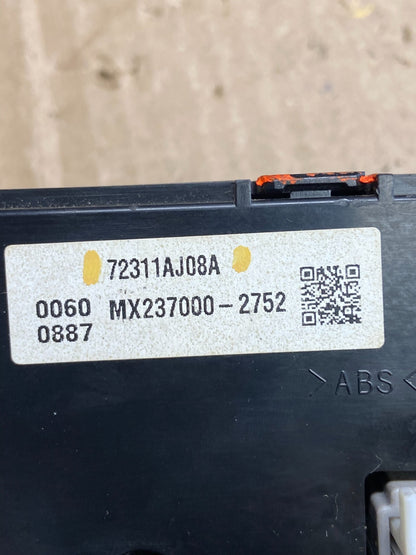 2010 - 2014 Subaru Outback Legacy A/C Heater Climate Control Unit AE1752 DG4