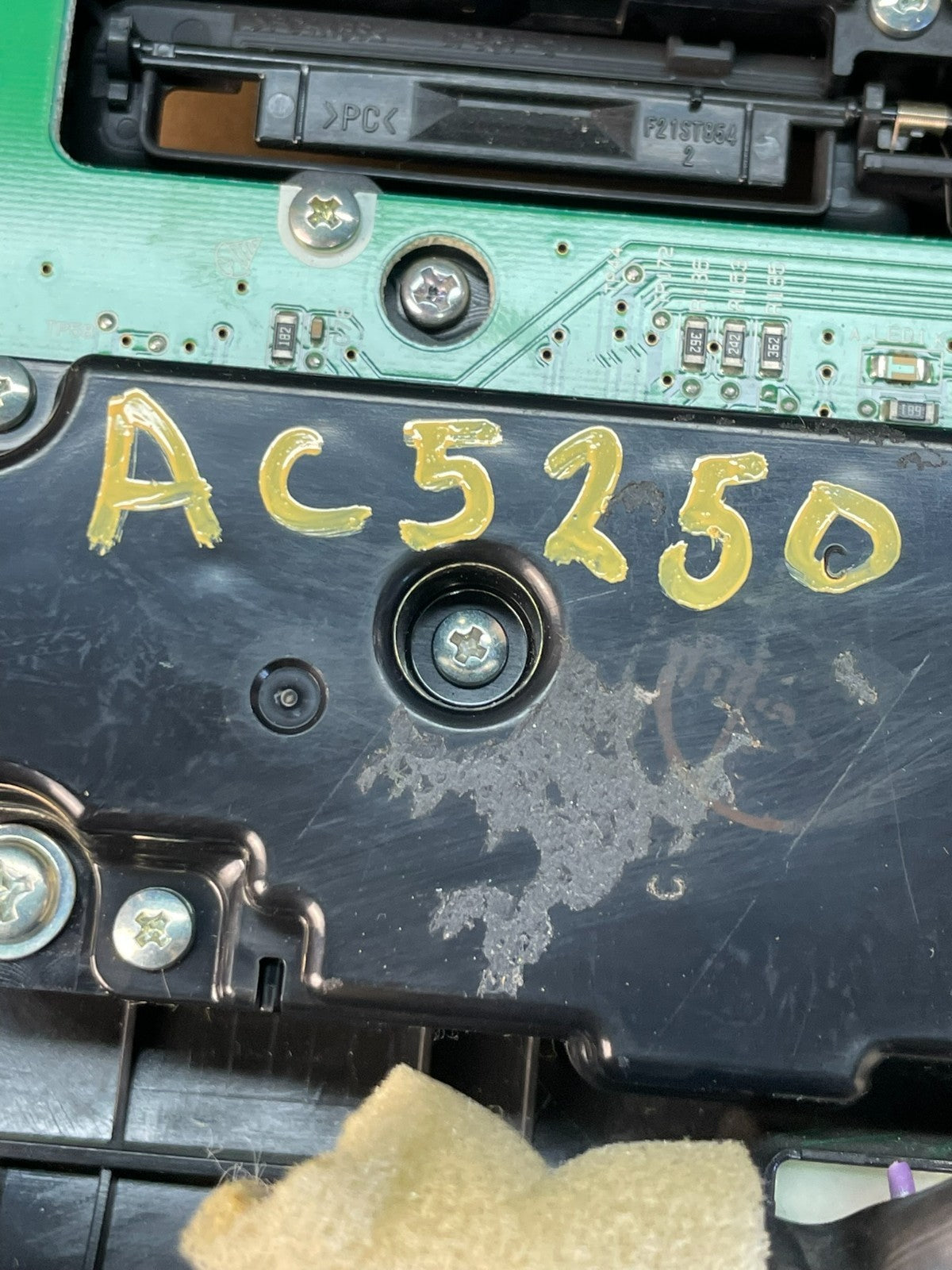 2011 - 2014 Nissan Murano AM FM Radio CD Climate Control Panel AC5250 DG9