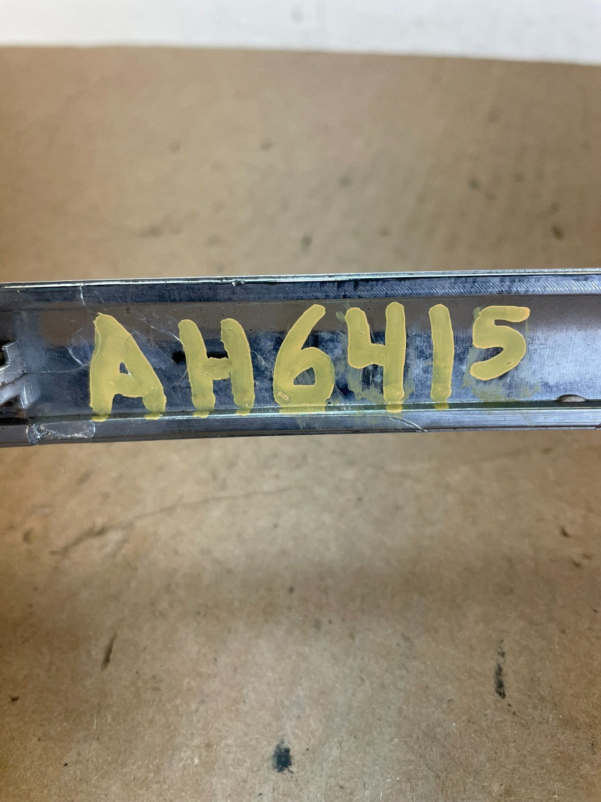2017-2018 Ford Fusion Rear Trunk Trim Moulding Inner Tail Light ah6415 DG9