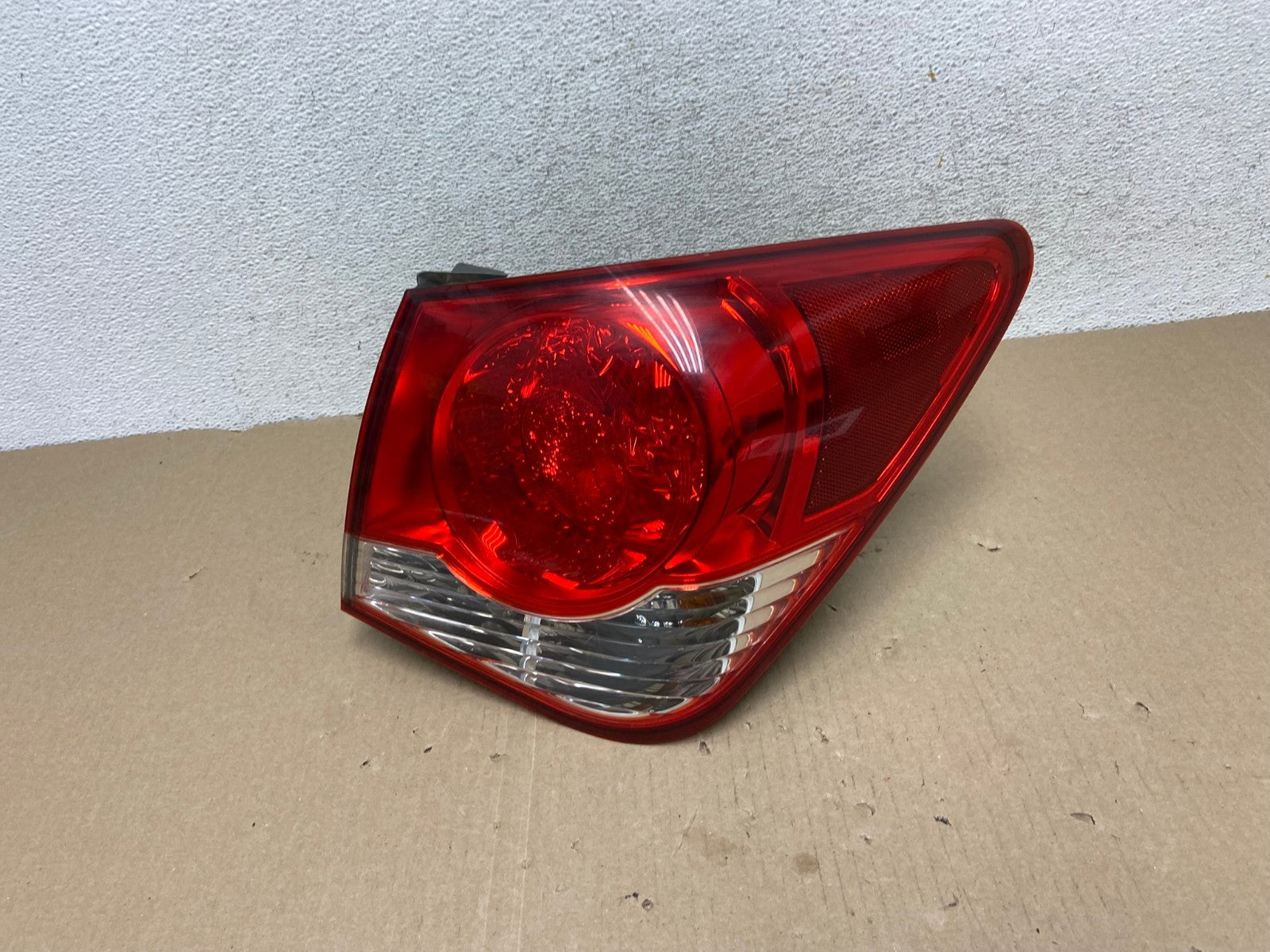 2011 2012 2013 2014 Chevrolet Cruze Right Passinger RH Side Tail Light AG6842 LK0