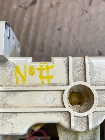 1998 to 2000 Nissan Frontier Climate Controller AC94974